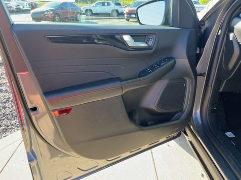 New 2026 Ford Escape ST-Line image 25