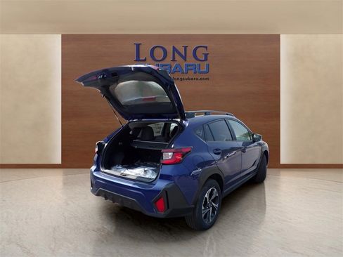 Certified 2025 Subaru Crosstrek 2.0i Premium image 11