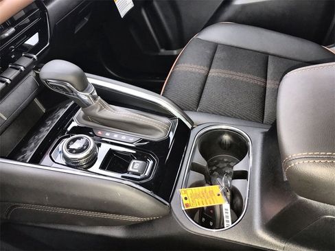 New 2026 GMC Canyon AT4 image 20