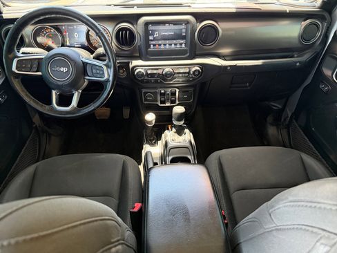 Used 2020 Jeep Gladiator Sport w/ Quick Order Package 24S AWD/4WD image 14