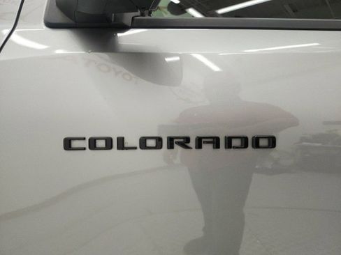 Used 2025 Chevrolet Colorado W/T w/ WT Custom Package image 17
