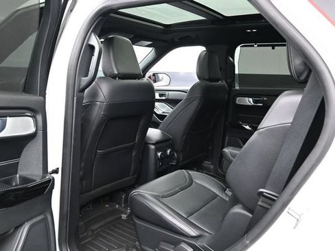 Used 2021 Ford Explorer ST w/ Equipment Group 401A AWD/4WD image 20