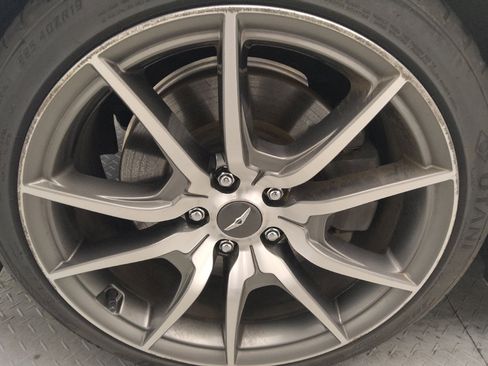 Used 2022 Genesis G70 3.3T RWD image 31