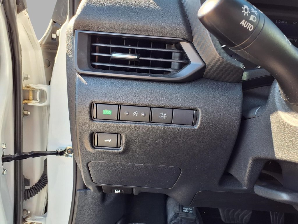 Used 2024 Nissan Sentra S FWD image 17