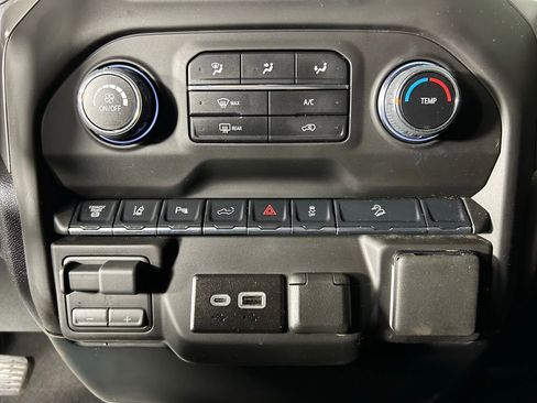 Used 2025 Chevrolet Silverado 2500 Custom w/ Custom Value Package AWD/4WD image 16
