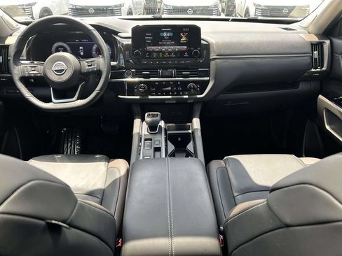 Used 2024 Nissan Pathfinder Platinum w/ Cargo Package FWD image 14