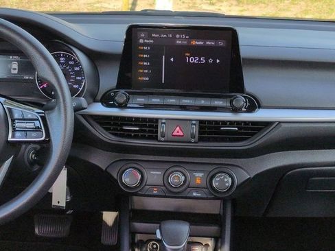 Used 2024 Kia Forte LXS FWD image 16