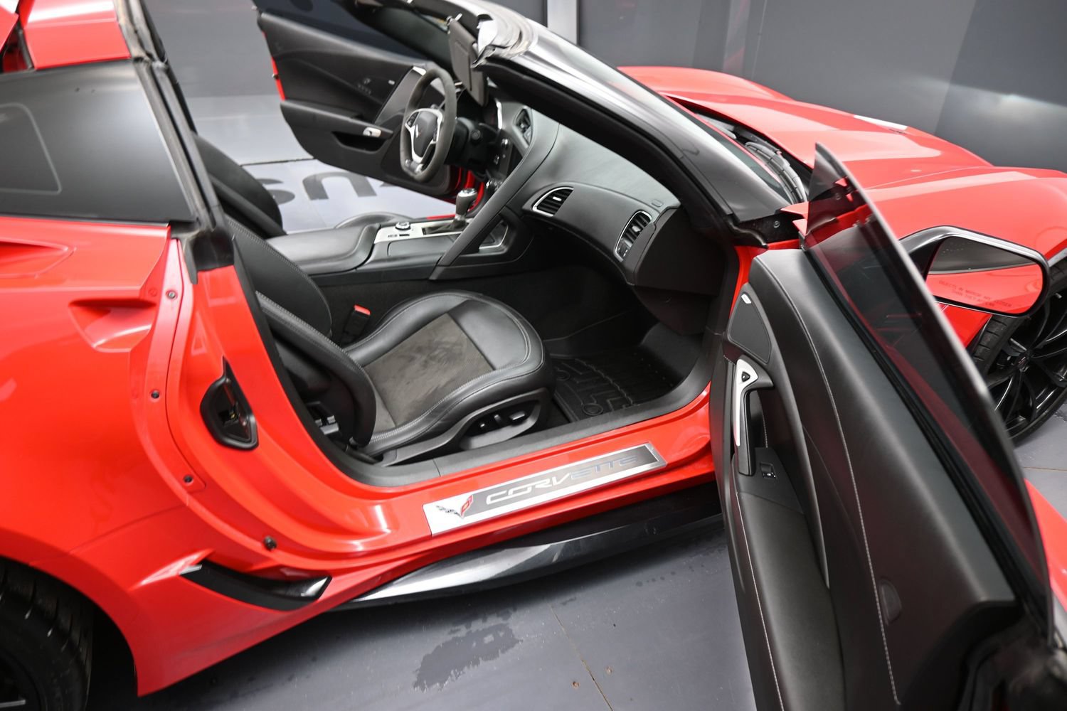 Used 2019 Chevrolet Corvette Grand Sport RWD image 22