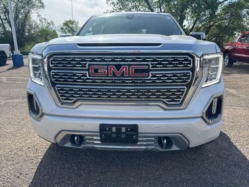 Used 2021 GMC Sierra 1500 Denali w/ Denali Premium Package AWD/4WD image 9
