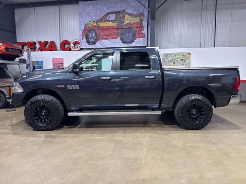 Used 2017 RAM 1500 Big Horn image 4