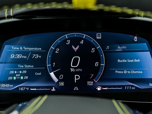 Used 2021 Chevrolet Corvette Stingray Premium Conv w/ Z51 Performance Package image 30