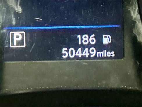 Used 2020 Nissan Rogue Sport SV image 12