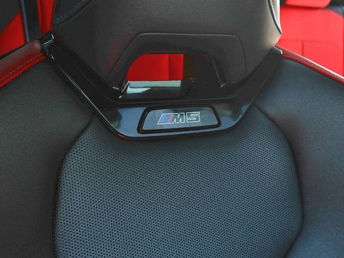 Used 2026 BMW M5 w/ Executive Package AWD/4WD image 98