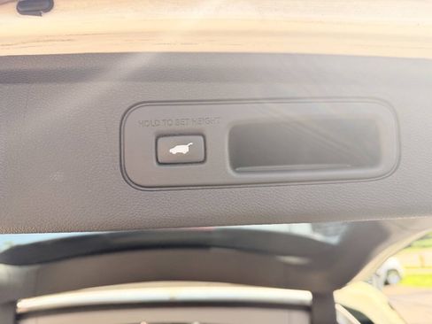 Used 2018 Honda Odyssey EX-L image 14