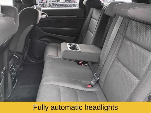 Used 2021 Jeep Grand Cherokee Laredo AWD/4WD image 19