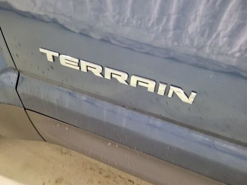 Used 2016 GMC Terrain SLE image 13