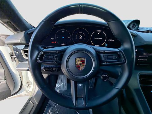 Used 2022 Porsche Taycan Turbo S image 37