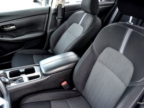 Used 2020 Nissan Sentra SV FWD image 11