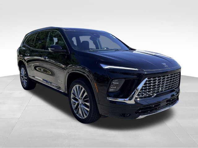 Used 2025 Buick Enclave Avenir w/ Super Cruise Package AWD/4WD image 3