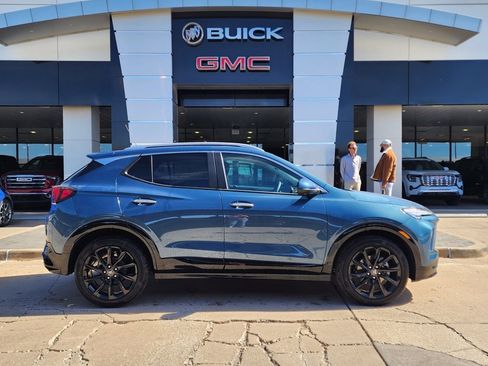 New 2026 Buick Encore GX Sport Touring image 3