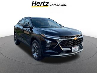 Used 2025 Chevrolet Trax LT video 1