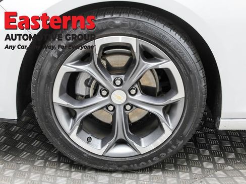 Used 2024 Chevrolet Malibu LT image 31