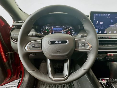 New 2026 Jeep Compass Latitude AWD/4WD image 11