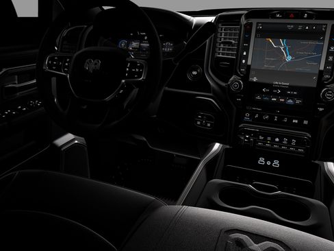 New 2026 RAM 3500 Laramie AWD/4WD image 21