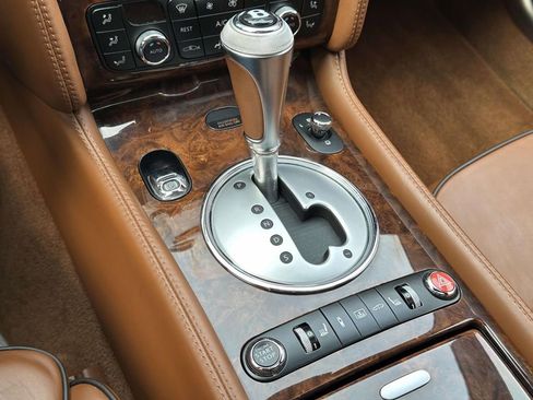 Used 2012 Bentley Flying Spur Flying Spur image 26