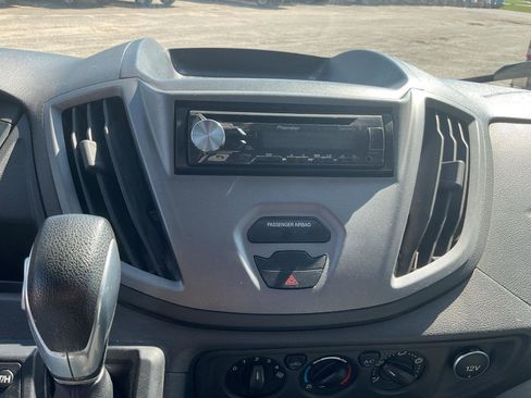Used 2016 Ford Transit 250 148 Medium Roof image 17