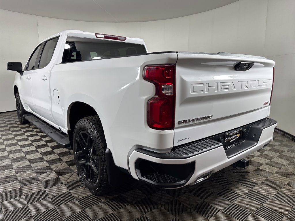 Used 2024 Chevrolet Silverado 1500 RST AWD/4WD image 3