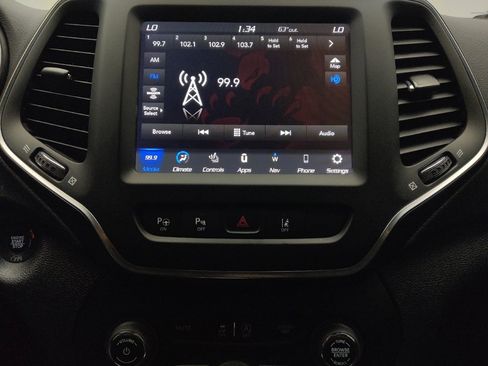 Used 2023 Jeep Cherokee Altitude Lux AWD/4WD image 25
