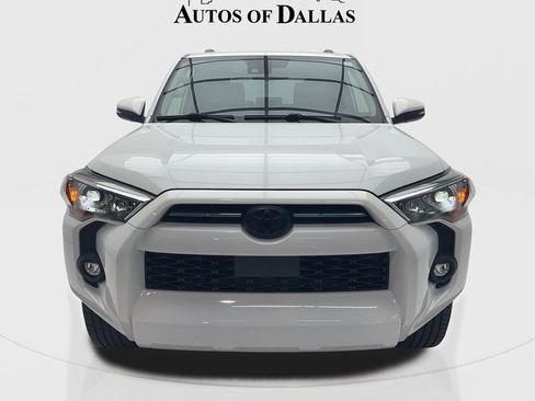 Used 2021 Toyota 4Runner SR5 Premium w/ Moonroof Package image 4