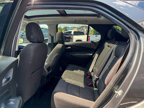 Used 2018 Chevrolet Equinox LT w/ Sun & Infotainment Package AWD/4WD image 20