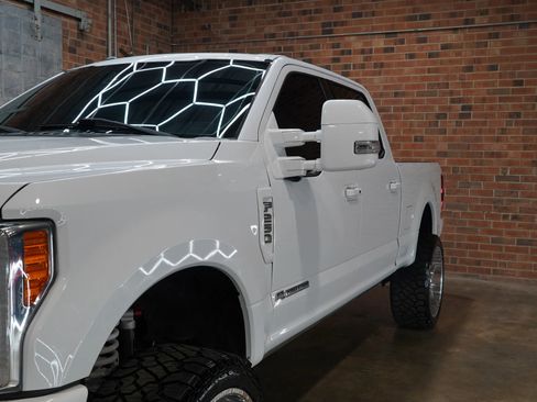 Used 2017 Ford F250 King Ranch w/ King Ranch Ultimate Package image 20