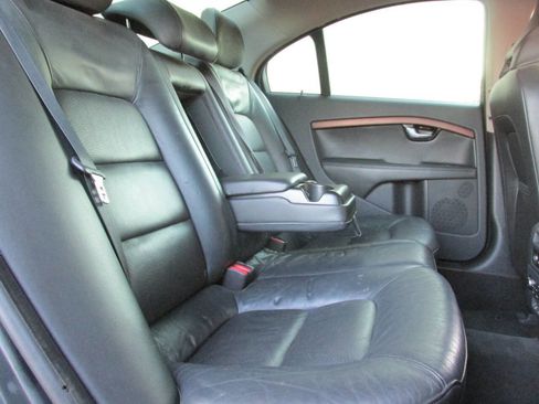 Used 2010 Volvo S80 3.2 image 25