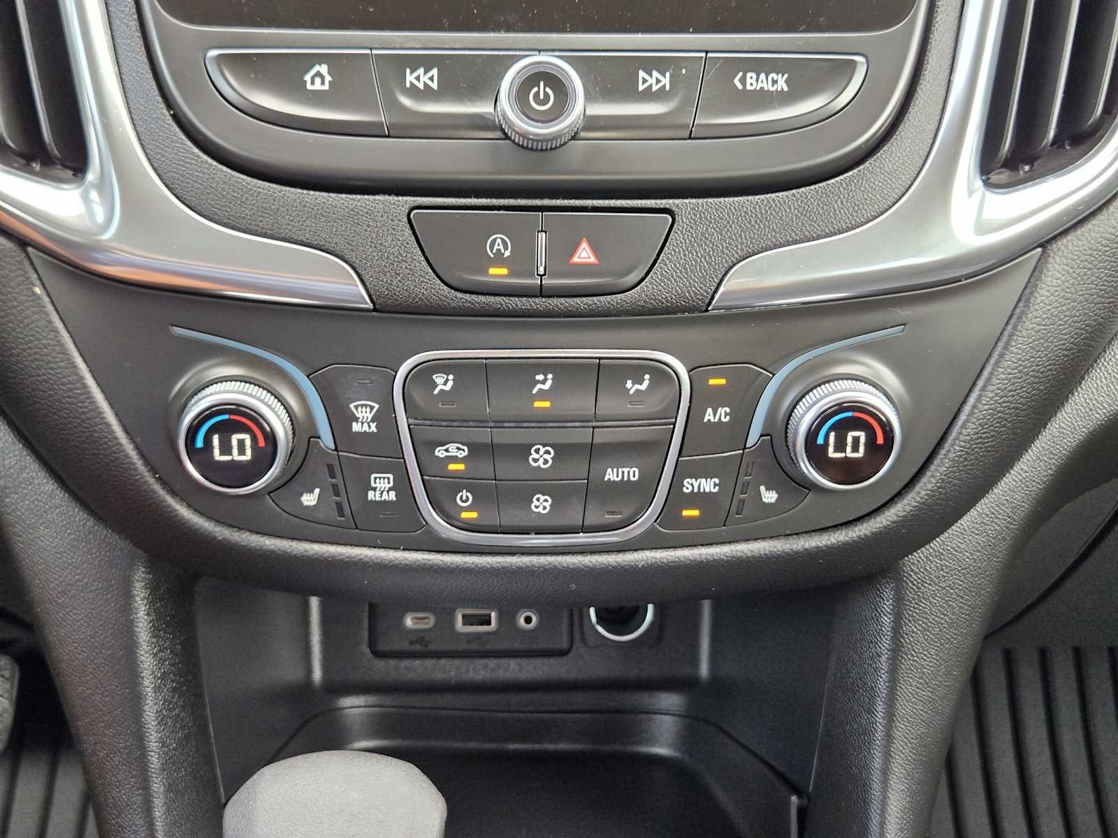 Certified 2023 Chevrolet Equinox LT FWD image 20