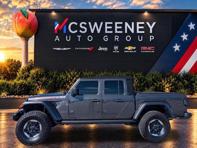 Used 2022 Jeep Gladiator Rubicon w/ LED Lighting Group AWD/4WD image 2