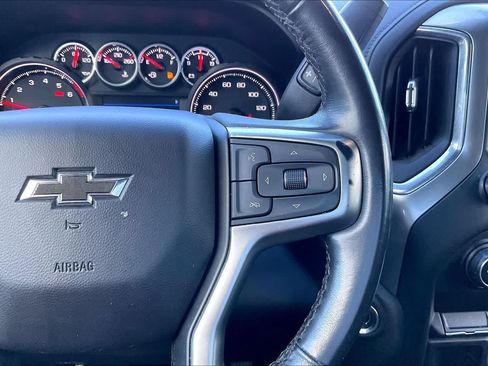 Used 2020 Chevrolet Silverado 1500 LT Trail Boss AWD/4WD image 25