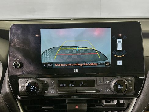 Used 2024 Toyota Grand Highlander FWD image 25