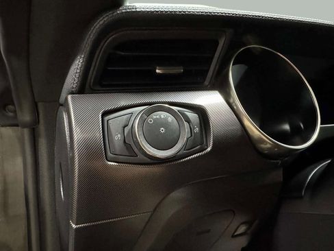 Used 2019 Ford Mustang Shelby GT350 w/ Technology Package image 11