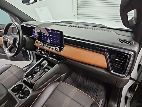 Used 2023 GMC Canyon AT4 w/ Canyon Safety Plus Package image 38