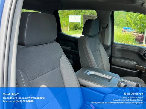 Used 2022 Chevrolet Silverado 1500 LT w/ Safety Package AWD/4WD image 21