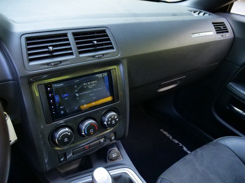 Used 2010 Dodge Challenger SRT8 w/ SRT Option Group II RWD image 16