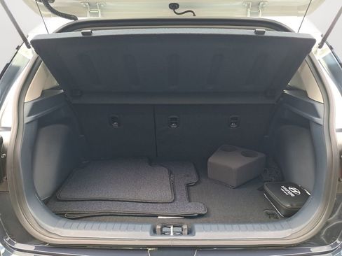 New 2026 Hyundai Venue SEL image 29