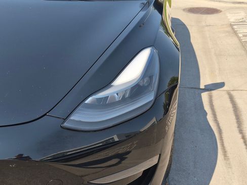 Used 2023 Tesla Model 3 Performance AWD/4WD image 13