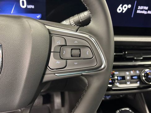 New 2026 Buick Envista Sport Touring w/ Convenience I Package FWD image 29