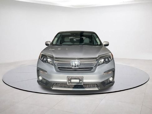 Used 2021 Honda Pilot EX image 2