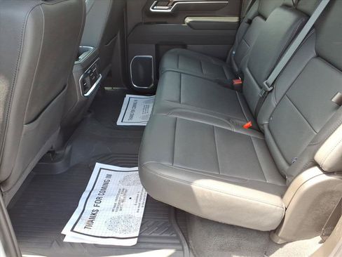 Used 2026 Chevrolet Silverado 2500 LTZ w/ LTZ Convenience Package AWD/4WD image 7