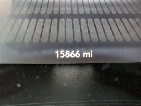 Used 2019 Dodge Challenger SRT Hellcat w/ Plus Package image 31